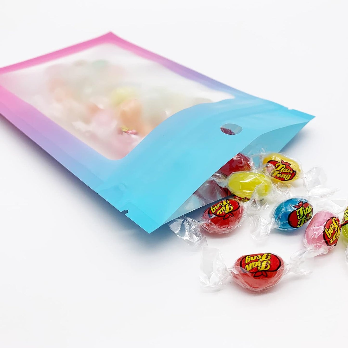 100 Pcs Resealable Mylar Bags, Gradient Color Food Storage Bags, Zip Bag Foil Bags Packaging Pouch for Food Storage, Sample, Small Business (Blue Pink, 4 X 6 Inch)